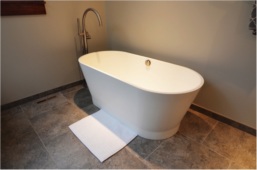 For bathroom remodeling combining aesthetics with function is left to the pros at the Kitchen Master