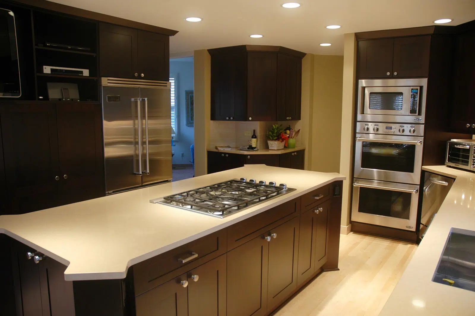 Kitchen remodeling in Naperville, IL. Poorly designed closet area replaced with a corner dry bar.