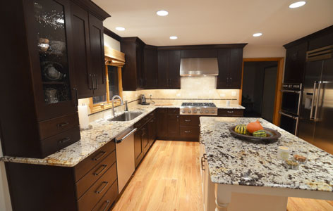 Kitchen remodeling in Naperville, IL. Granite kitchen design with multiple colors.