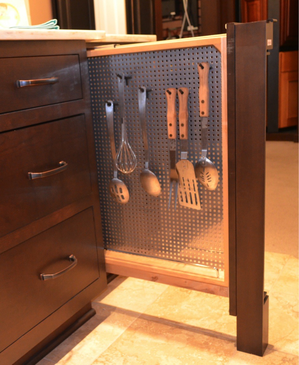 pull-out-cabinets