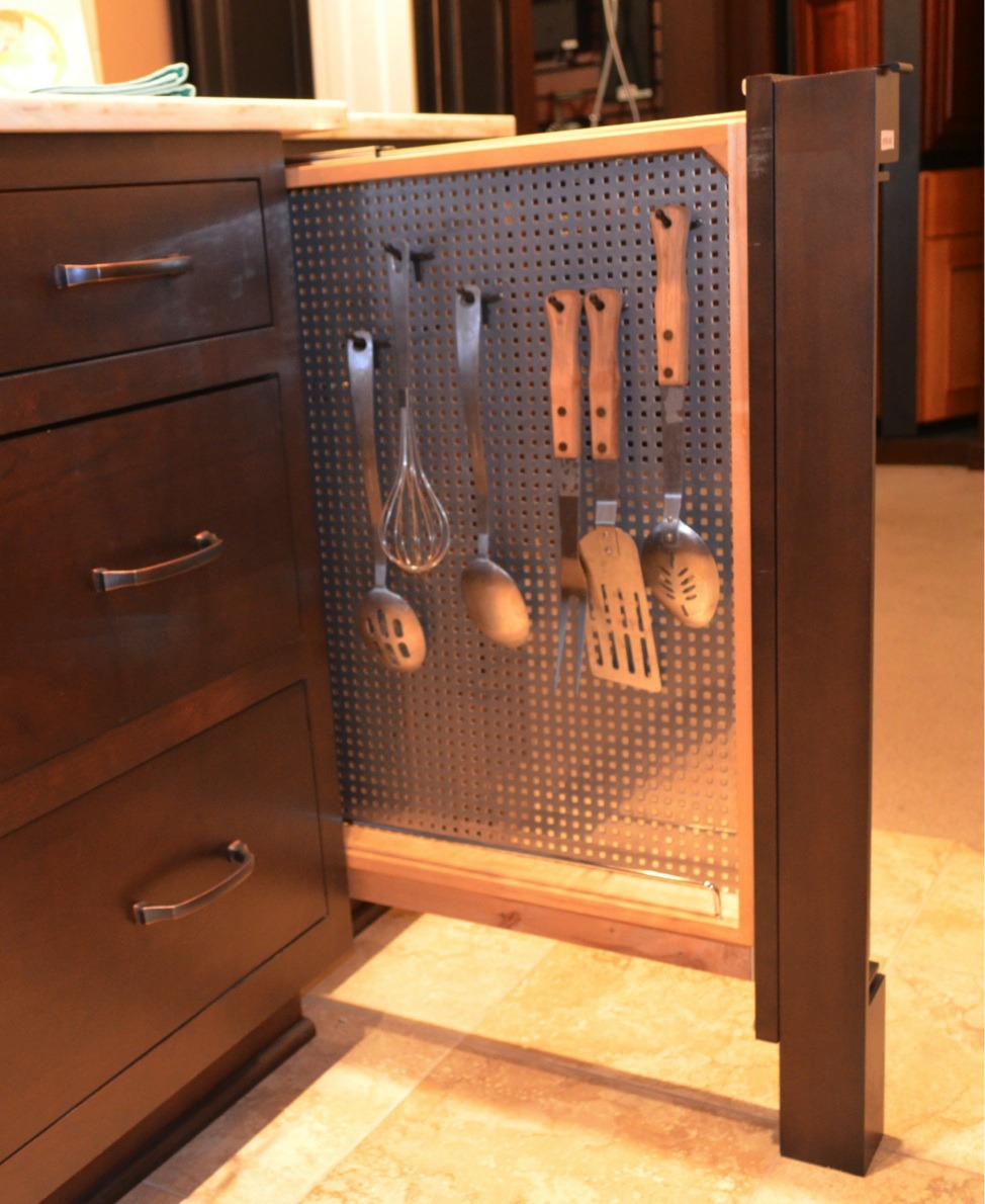 pull-out-cabinets