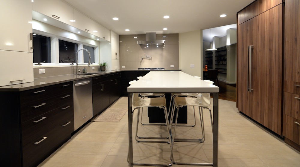 chefs-contemporary-kitchen-low-side-view