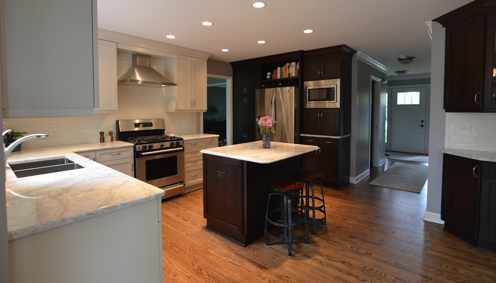 cozy-trasitional-kitchen-side-view-sink