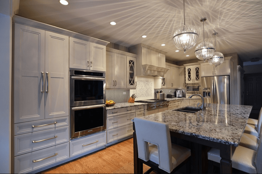 elegant-white-transitional-kitchen